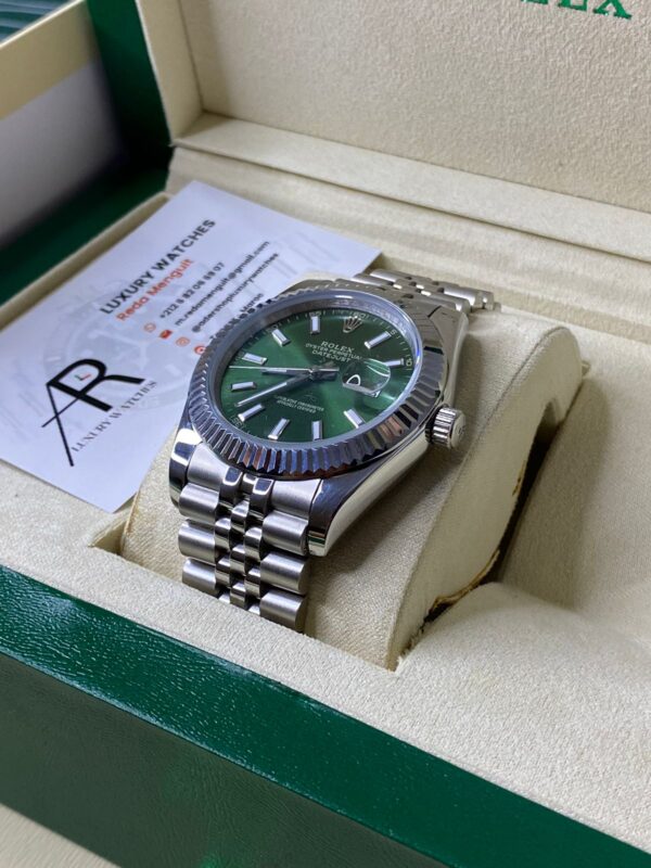 Rolex Date Just Green Dial 41 mm