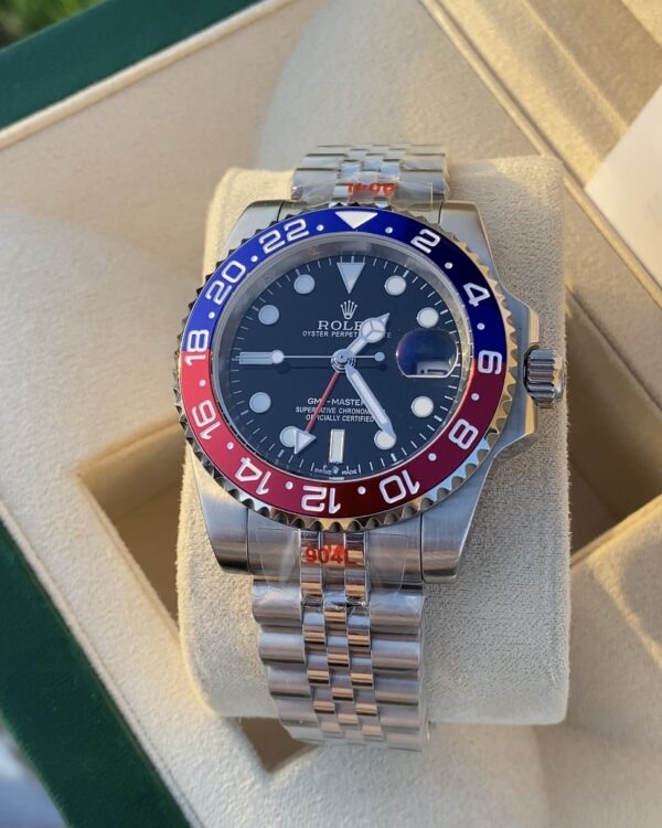 Rolex GMT Master II Pepsi 40 mm