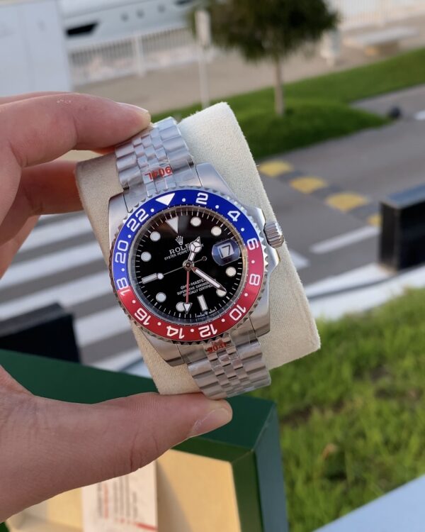 Rolex GMT Master II Pepsi 40 mm