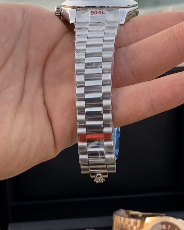 Rolex Day Date Bleu Sky Dial 41 mm