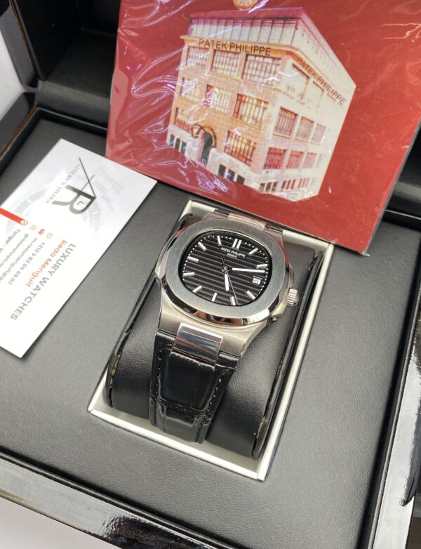 Patek Philippe Nautilus Black Dial Leather Straps 41 mm