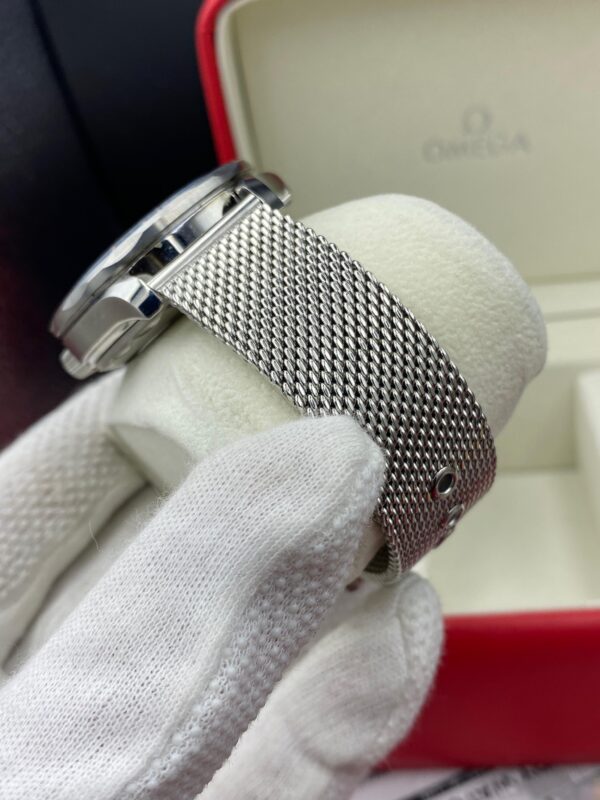 Omega Sea Master 007 Bleu Dial 42 mm