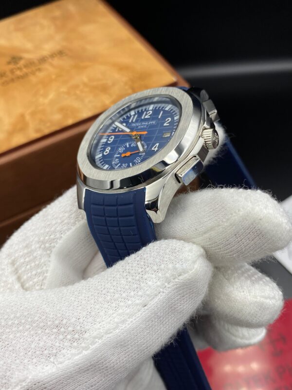 Patek Philippe Aquanaut Bleu Dial 42 mm