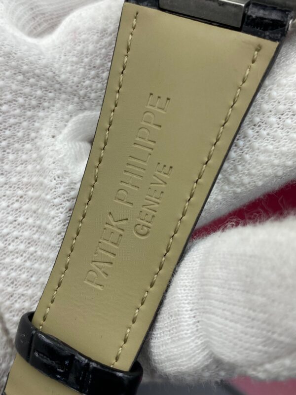 Patek Philippe Nautilus Black Dial Leather Straps 41 mm