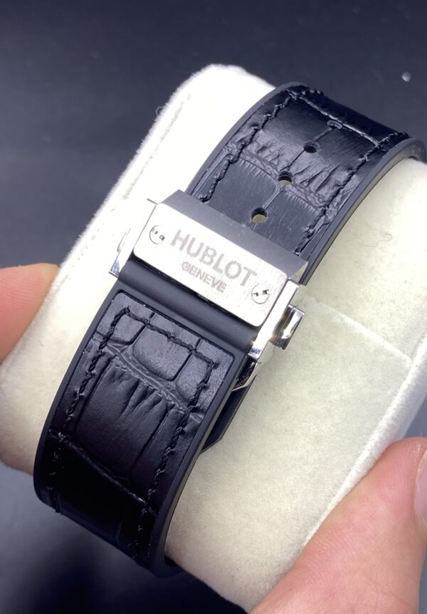 Hublot Classic Fusion Chronographe Diamonds 42mm