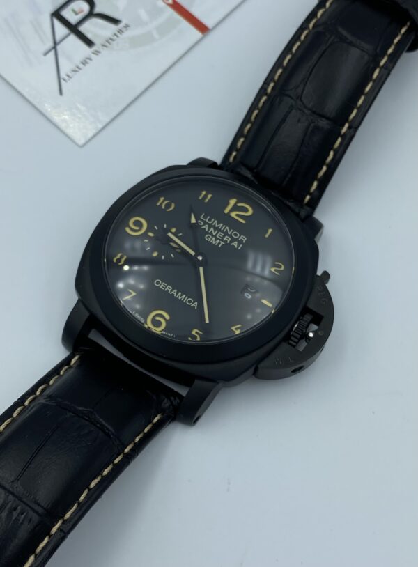 Panerai Luminor Full Black 47mm