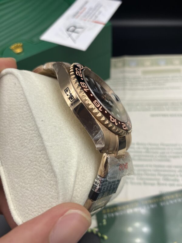 Rolex GMT Master 2 RootBeer 40 mm Swiss Quality