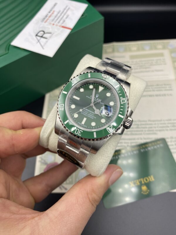 Rolex Submariner Hulk Green Dial 40 mm Swiss Quality