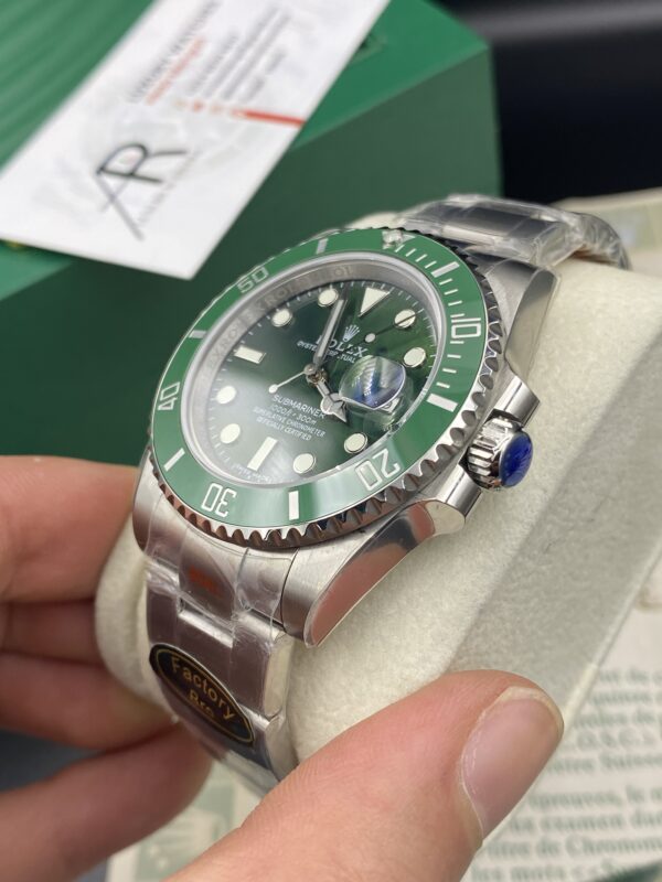 Rolex Submariner Hulk Green Dial 40 mm Swiss Quality