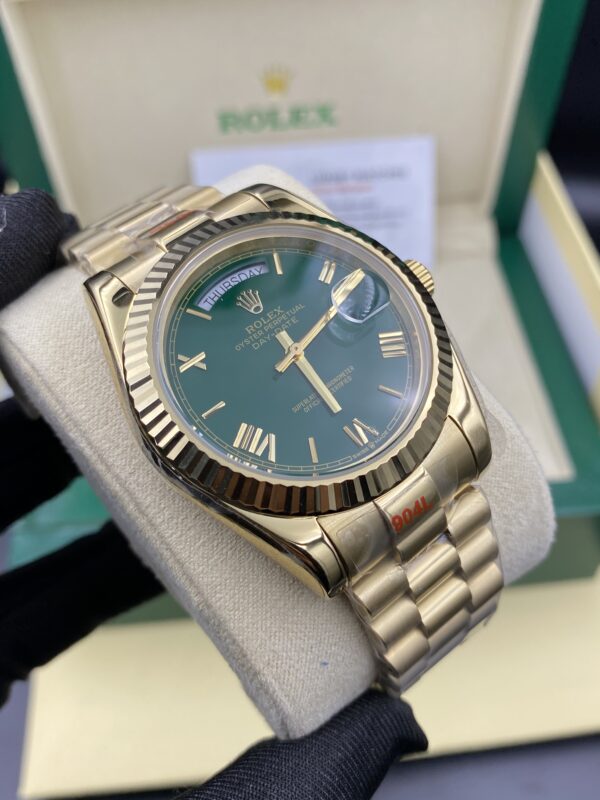 Rolex Day Date Green Dial 41 mm Romain