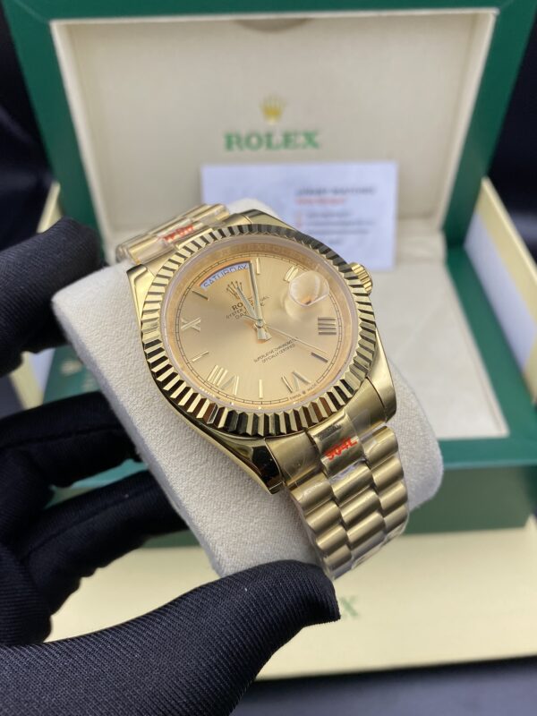 Rolex Day Date Gold Dial 41 mm Romain