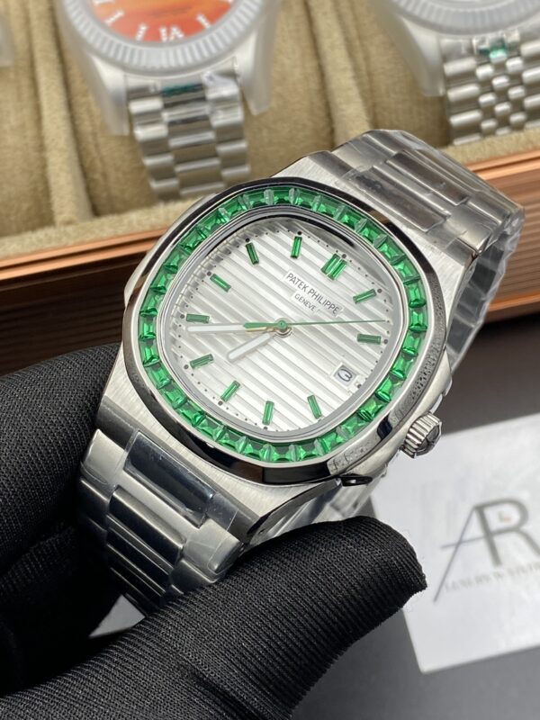 Patek Philippe Nautilus Rubby Bezel 41 mm