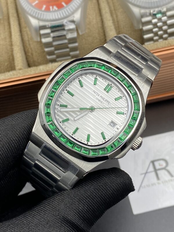 Patek Philippe Nautilus Rubby Bezel 41 mm