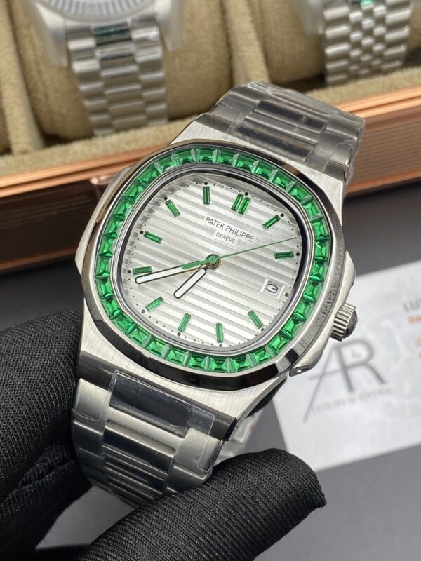 Patek Philippe Nautilus Rubby Bezel 41 mm