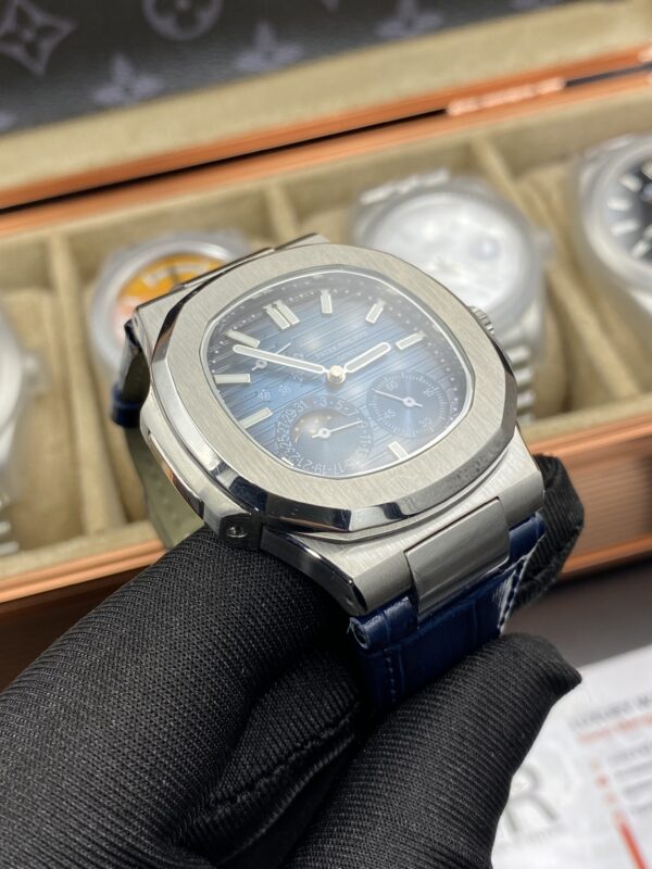 Patek Philippe Bleu Dial Leather Straps 41 mm