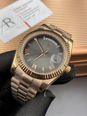 Rolex Day Date Rose Gold 41 mm Romain