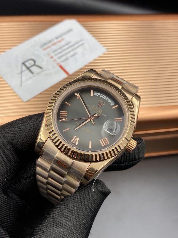 Rolex Day Date Rose Gold 41 mm Romain