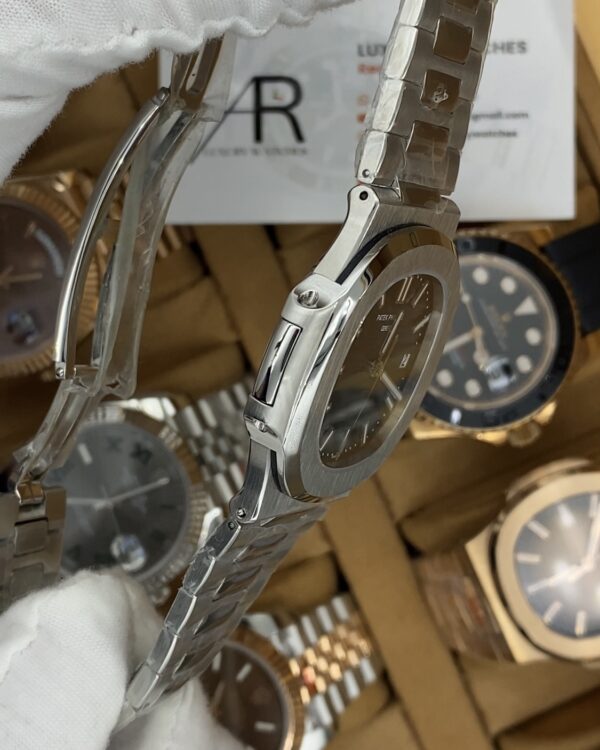 Patek Philippe Nautilus Bleu Dial 41 mm Swiss Quality