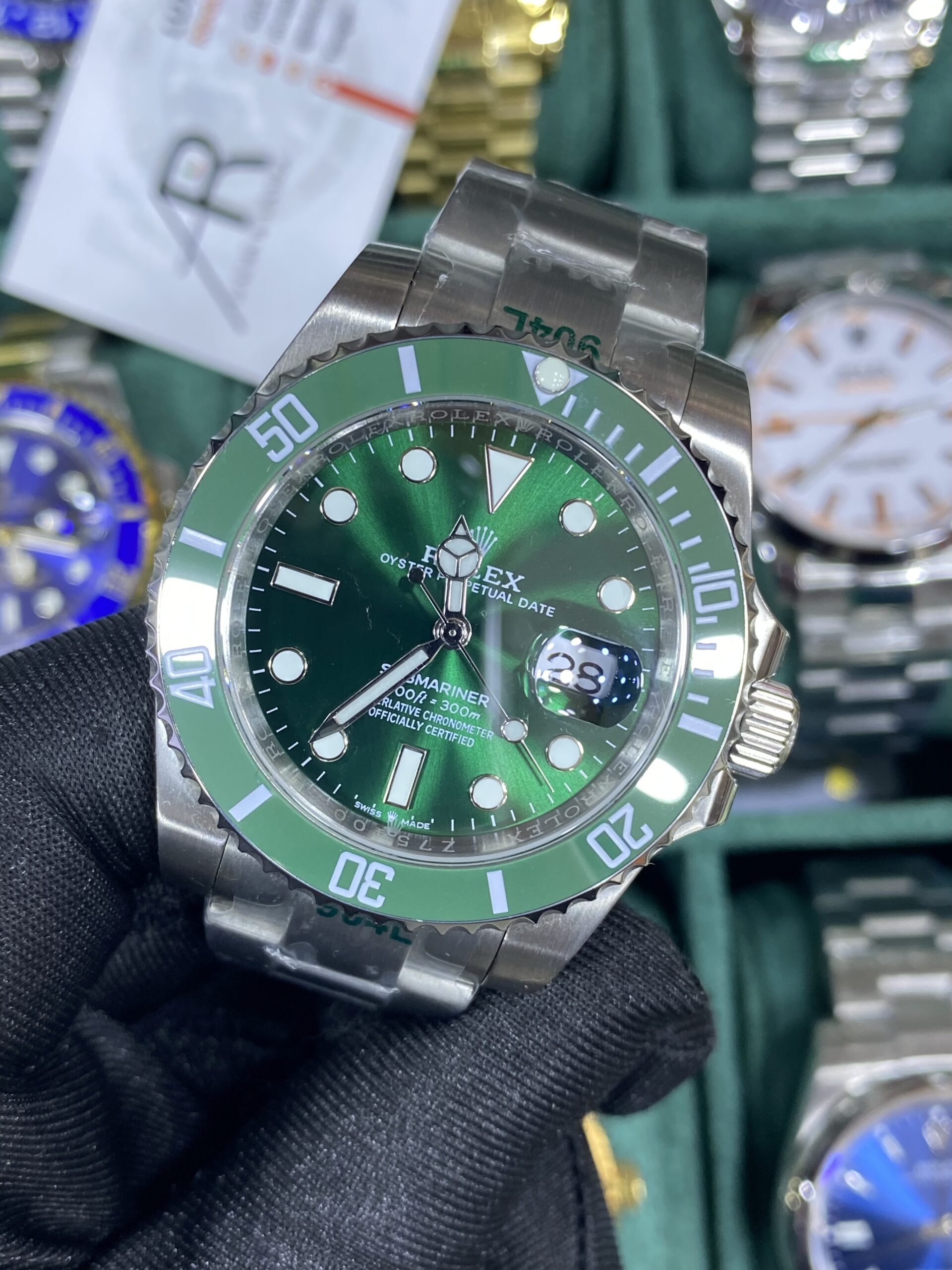 Rolex Submariner Hulk Stainless Steel Green Dial 40 mm