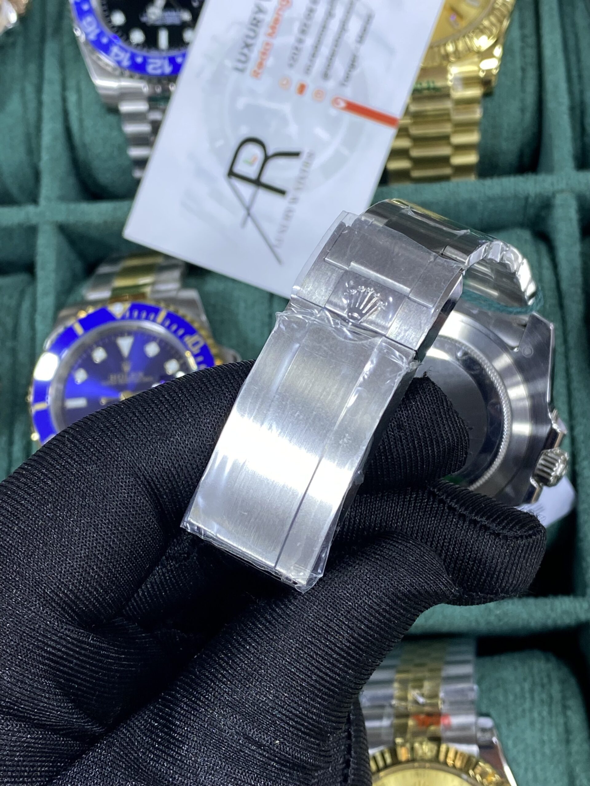 Rolex Submariner Hulk Stainless Steel Green Dial 40 mm