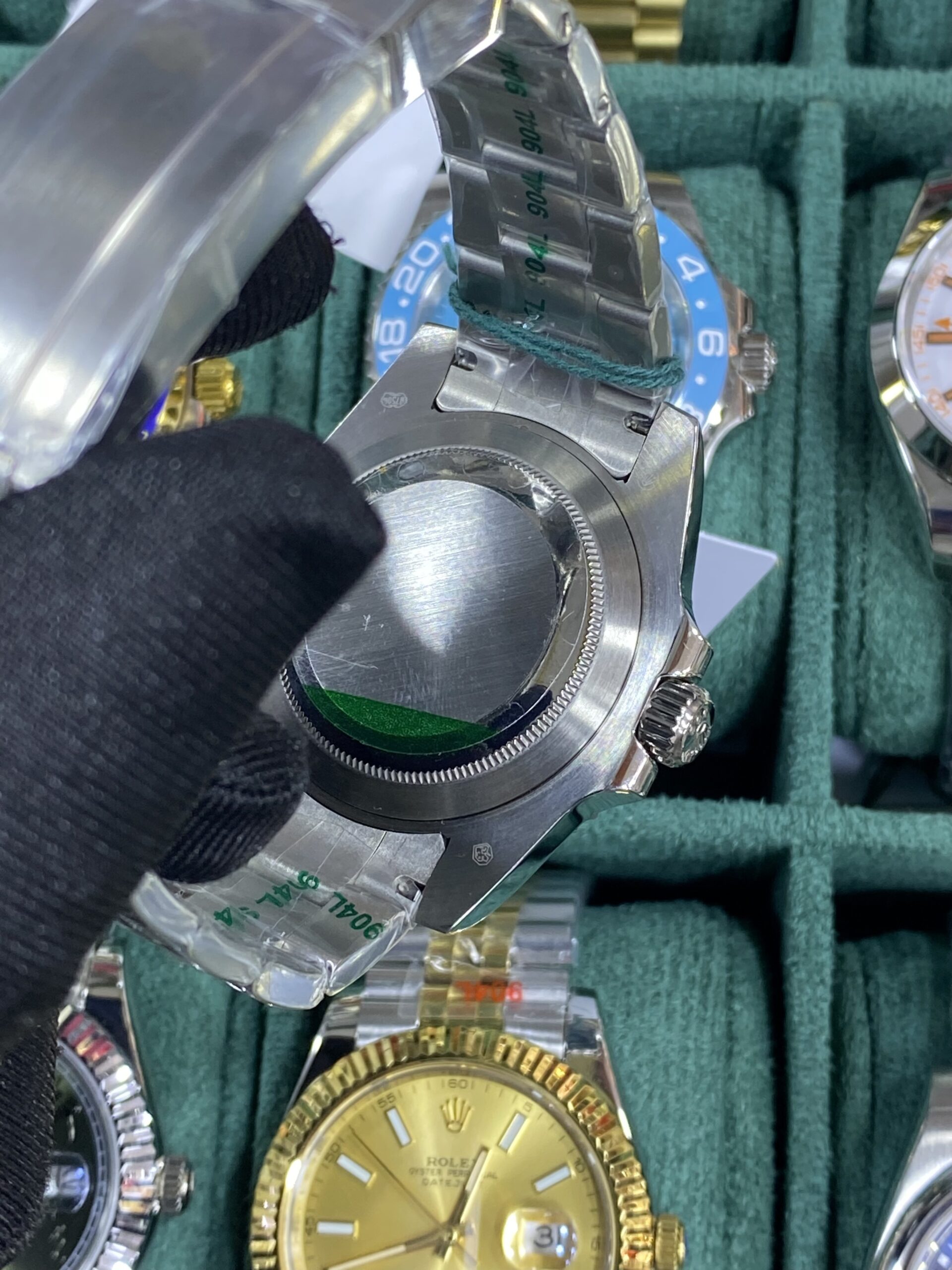 Rolex Submariner Hulk Stainless Steel Green Dial 40 mm