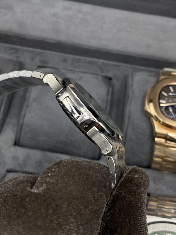 Patek Philippe Nautilus 5712 41 mm