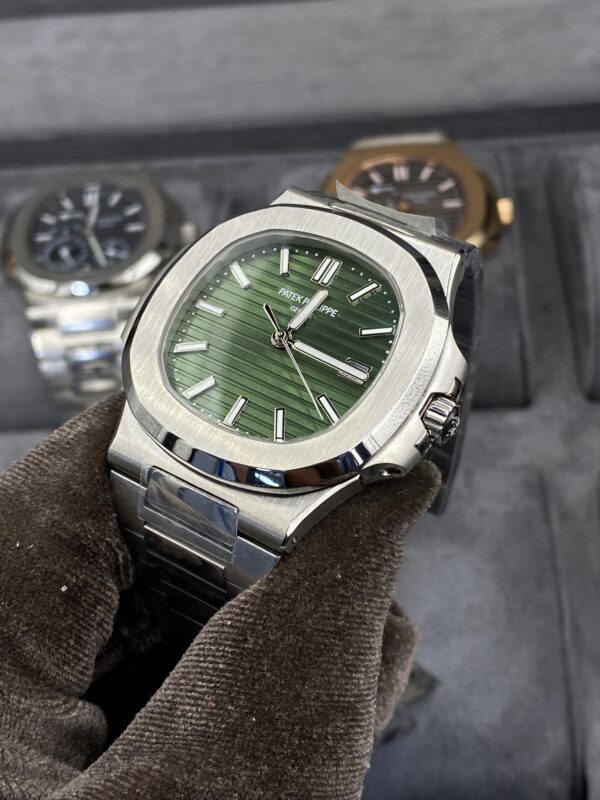 Patek Philippe Nautilus Green Dial 41 mm