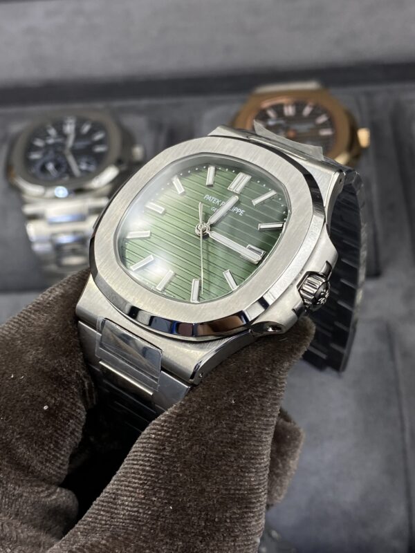 Patek Philippe Nautilus Green Dial 41 mm