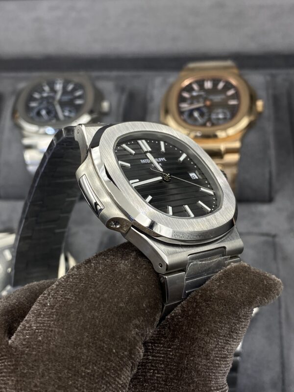 Patek Philippe Nautilus Grey Dial 41 mm