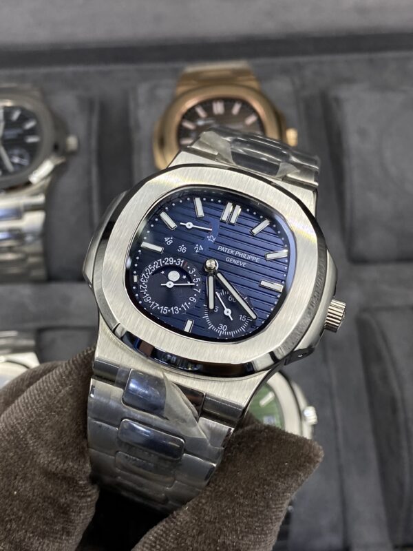 Patek Philippe Nautilus 5712 41 mm