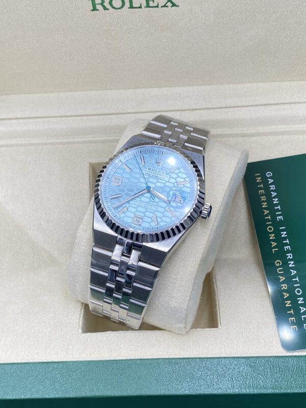 Rolex Date Oyster Perpetual Land-Dweller Blue Sky Dial 41 mm