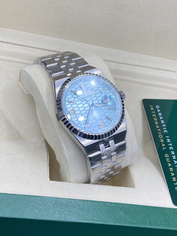 Rolex Date Oyster Perpetual Land-Dweller Blue Sky Dial 41 mm