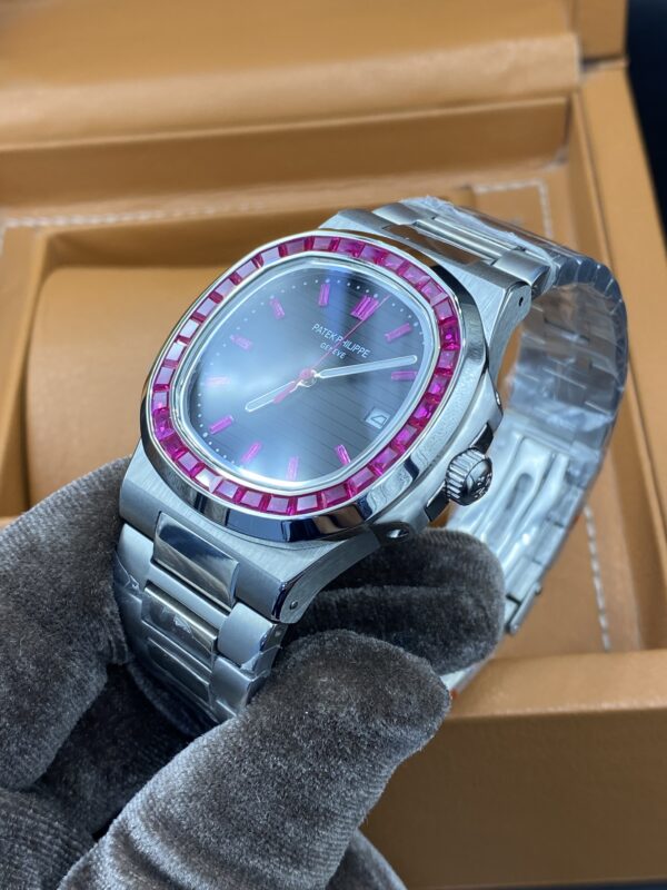 Patek Philippe Nautilus Rubby Bezel 41 mm