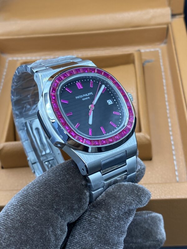 Patek Philippe Nautilus Rubby Bezel 41 mm