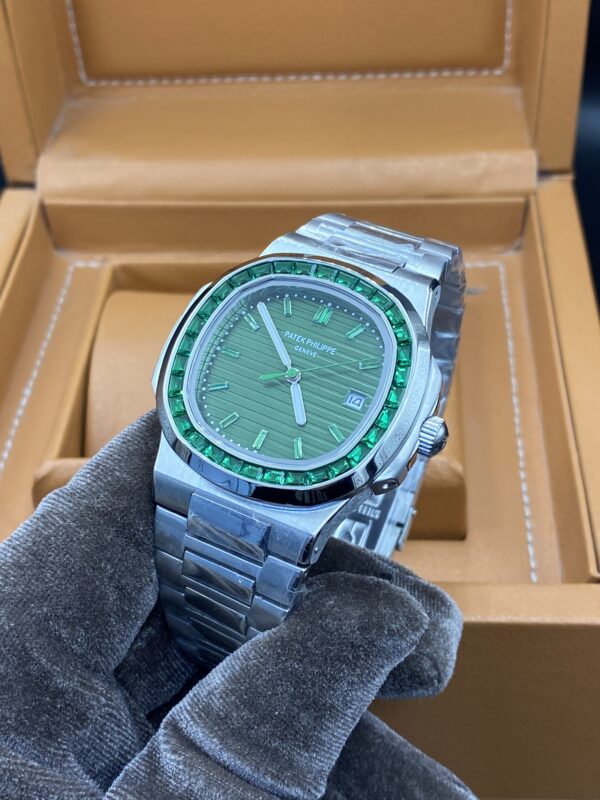 Patek Philippe Nautilus Rubby Bezel 41 mm